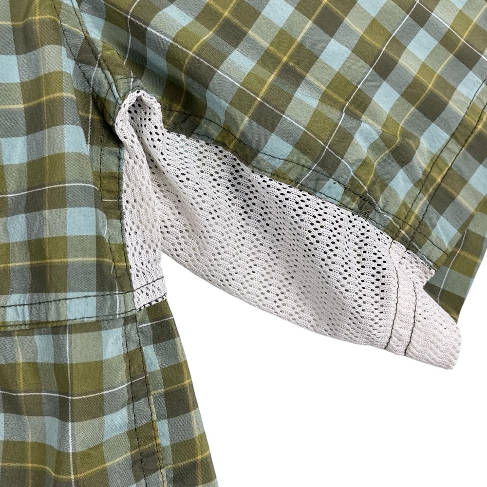 Men's‎ REI Polyester/Spandex Blend Short Sleeve Button Down Shirt Large 0008 - Picture 4 of 10